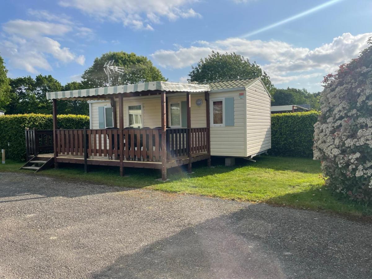 Mobil-Home Au Bord De L'Eau Feins Bagian luar foto